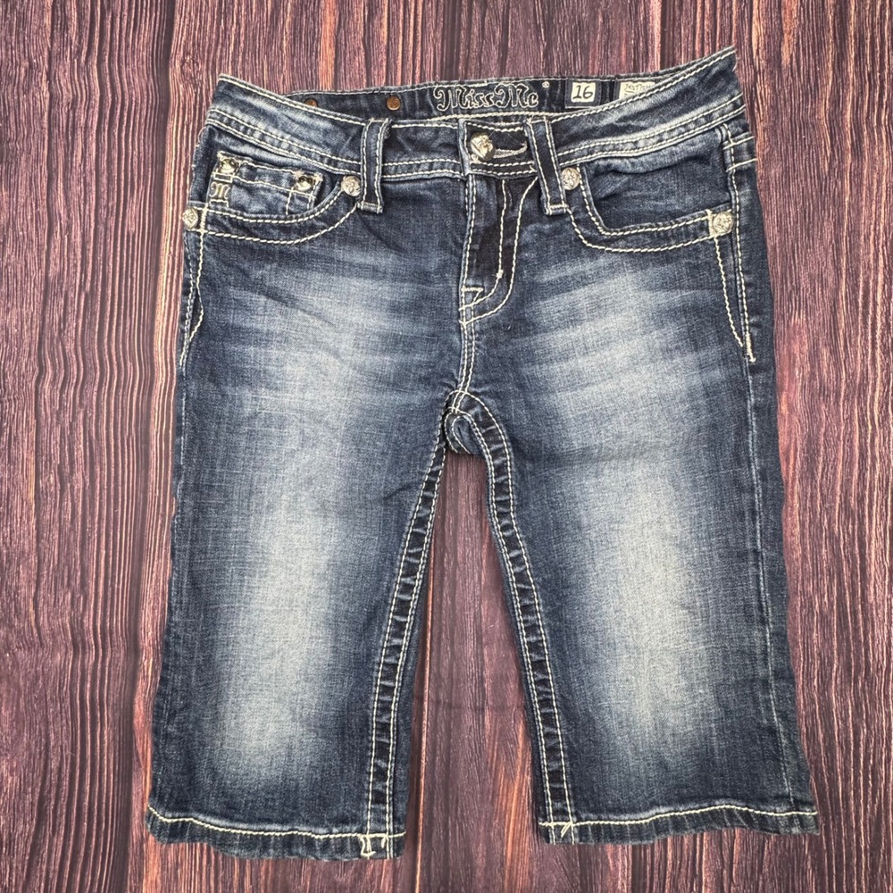 Miss Me Bermuda Shorts 16 Dark Wash Denim Wing Embroidered Y2K Western JK5775M
